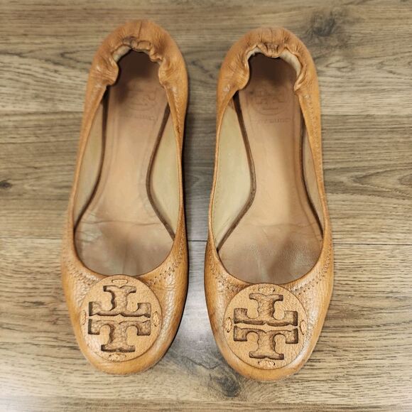 Tory Burch Reva Royal Tan Medallion Logo Leather Ballet Flats Women's Size 6 - Picture 4 of 11